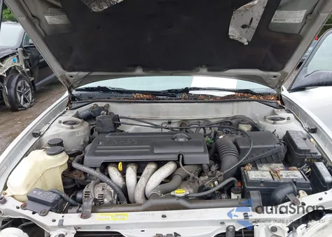 2001 Toyota Corolla Le z USA, uszkodzony, nr VIN 2T1BR12E61C514701